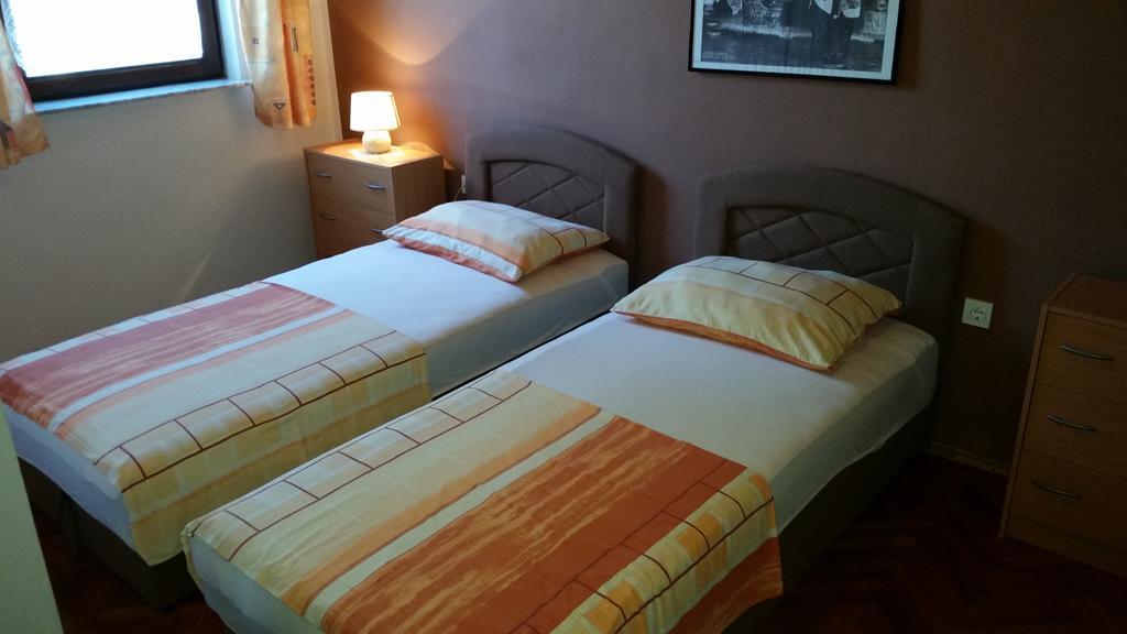 Apartments Labor Водице Екстер'єр фото