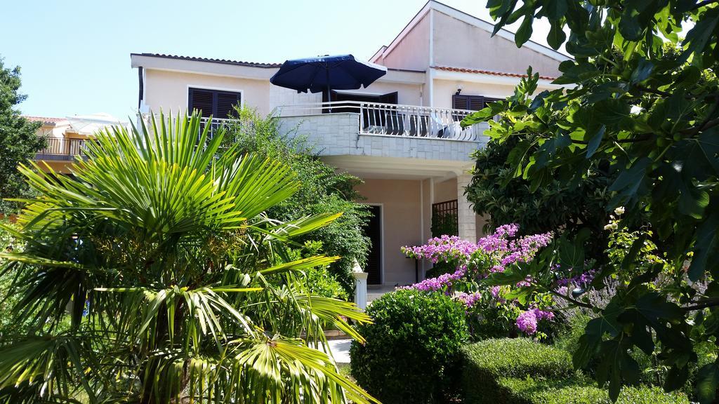Apartments Labor Водице Екстер'єр фото