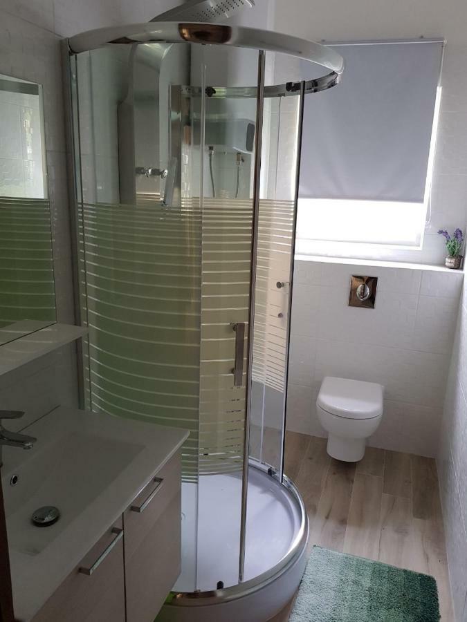 Apartments Labor Водице Екстер'єр фото