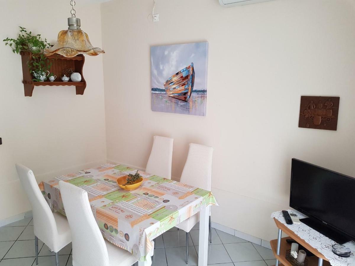 Apartments Labor Водице Екстер'єр фото